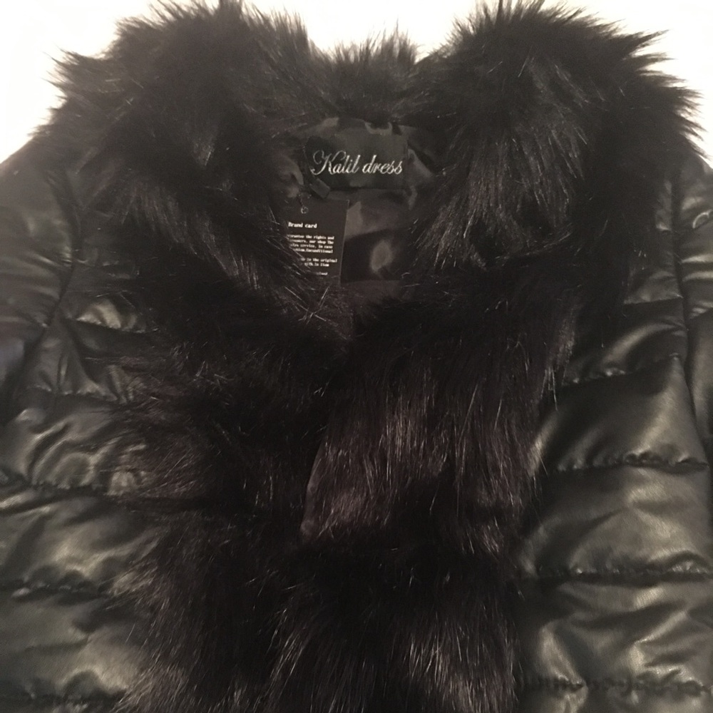 NWT Black - faux fur coat