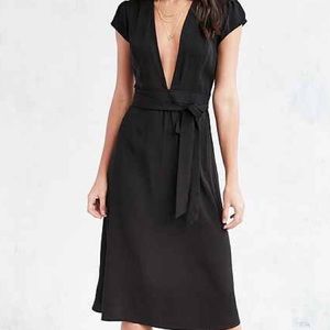 Kimchi blue black midi dress