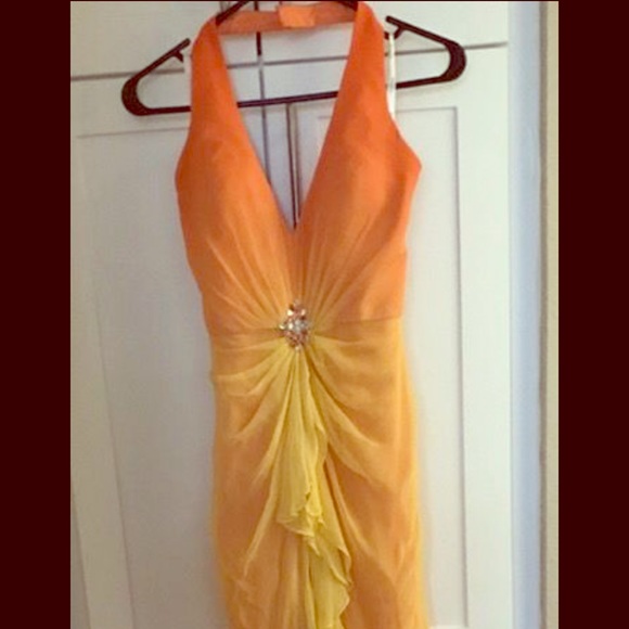 Formal dress / Prom dress - Picture 1 of 3
