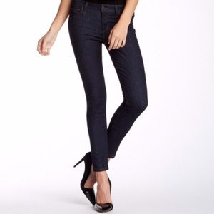 👖✨SALE!!✨👖Joe's Jeans Skinny Ankle Jeans