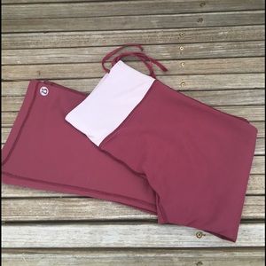 🍋 Lululemon Crop Capri Yoga Pants