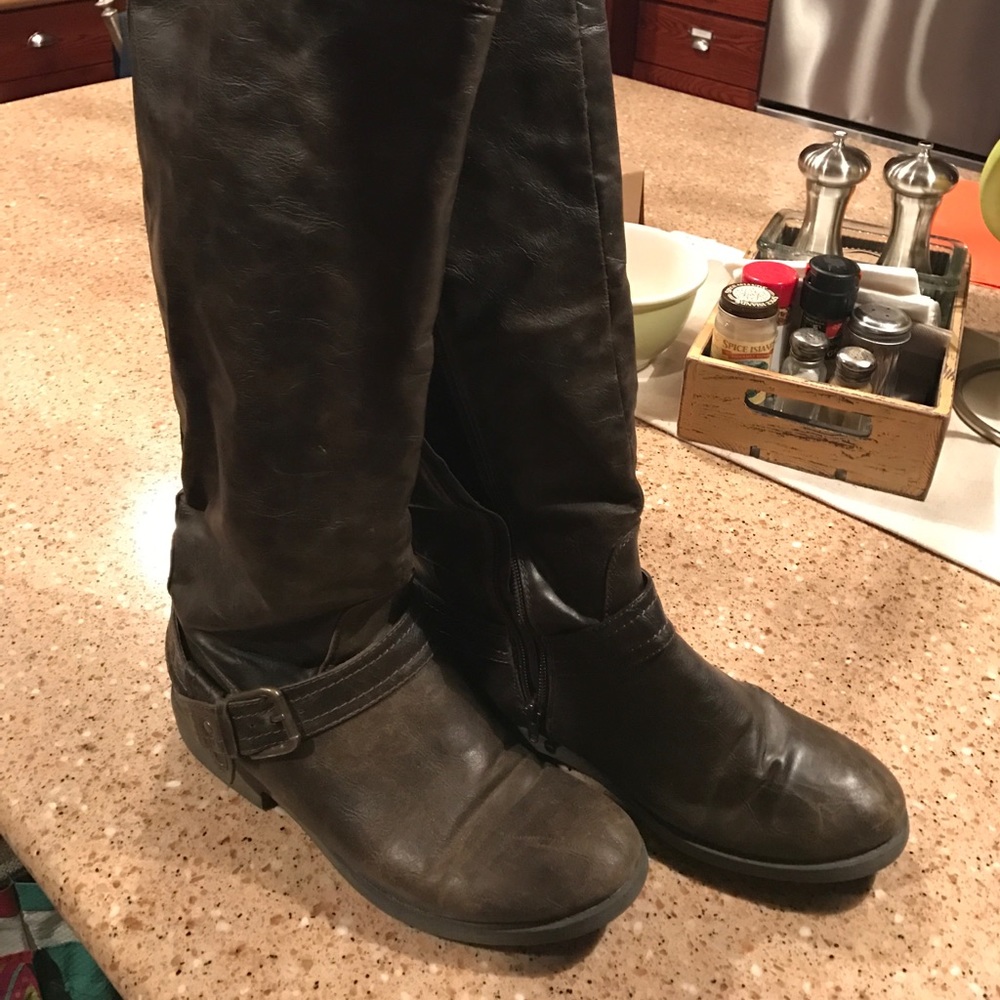 Brown Over the Knee Boota