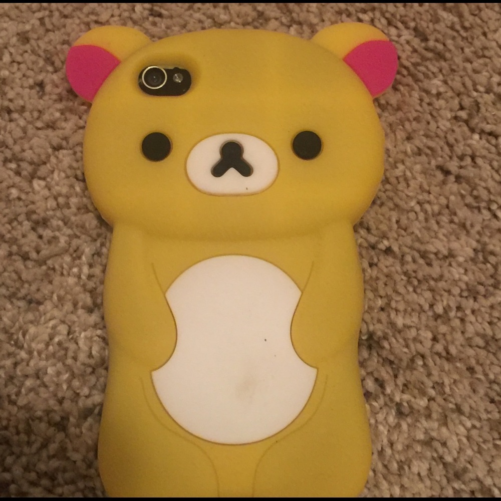 iPhone 4 bear case.