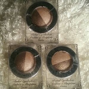 CLOSET CLOSING 8/15 Hard Candy Baked Eyeshadow