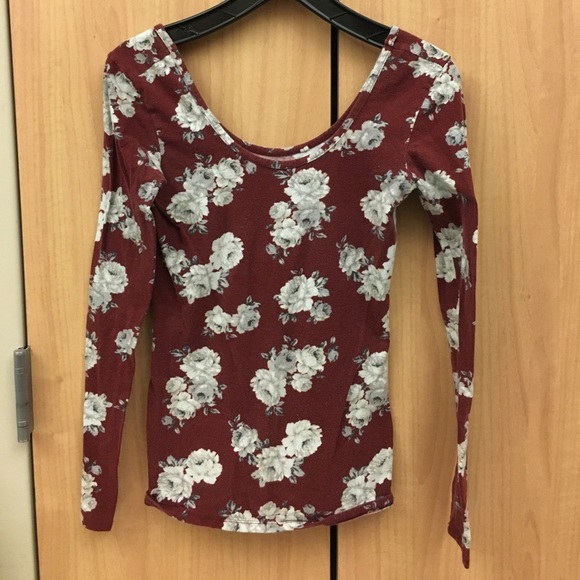 Floral maroon shirt - Picture 1 of 3