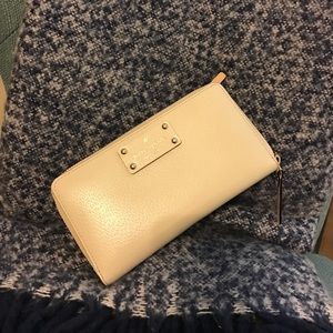 Kate Spade Grove Court Wallet