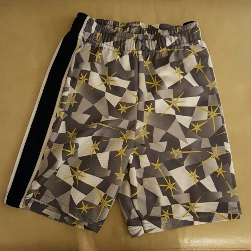 Boys Shorts size(5)