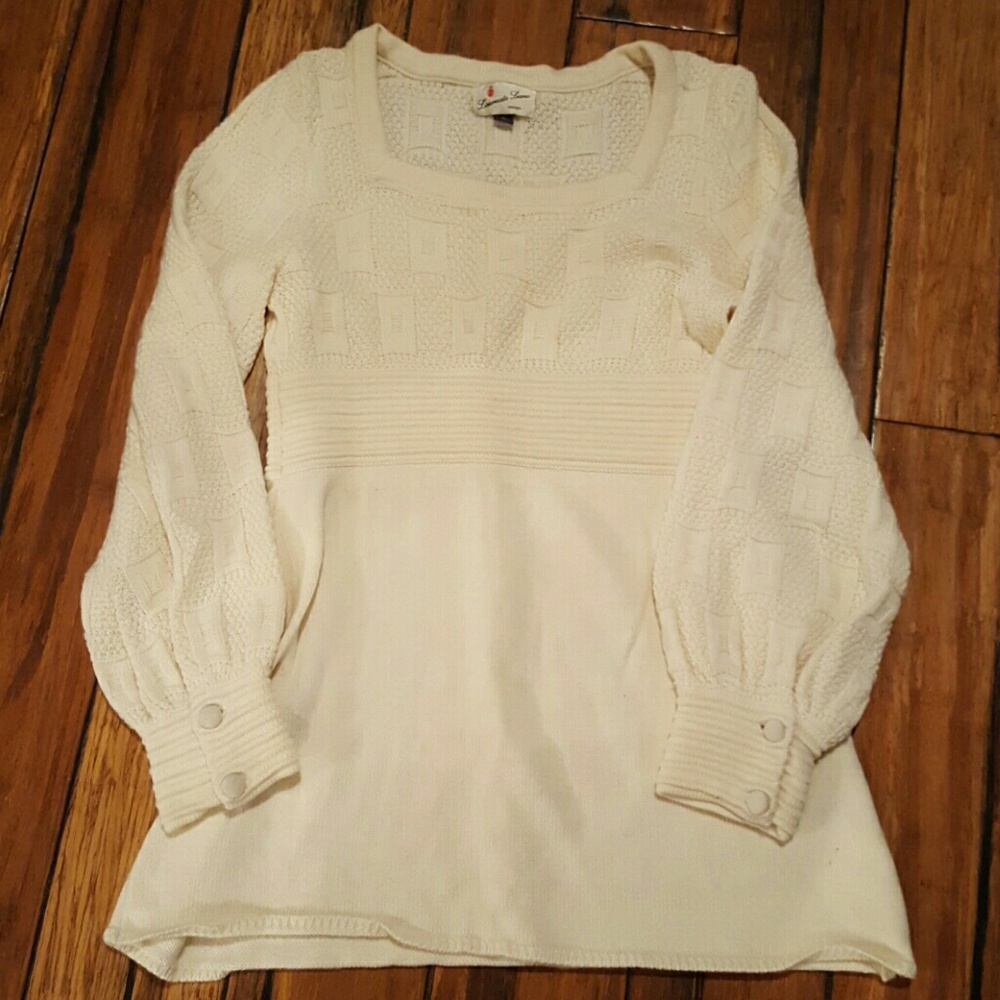 Womens Top
