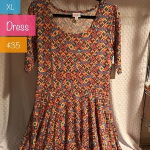 LuLaRoe Nicole XL