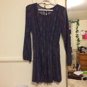 Flowery/pattern dress for all seasons!