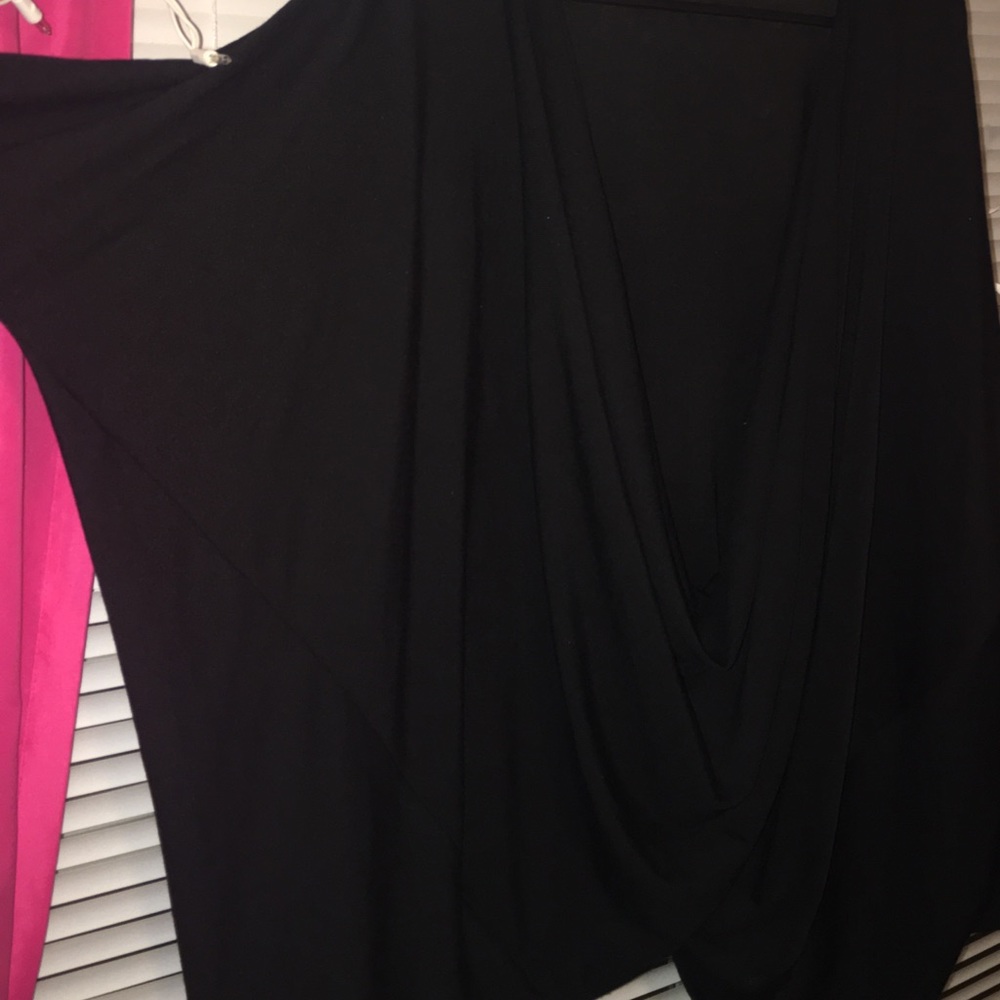 Sexy Black Drape, Twist Neck Top