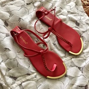 Hot coral sandals w/gold studs
