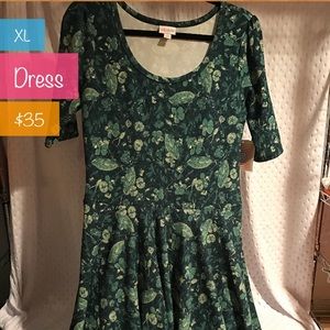 LuLaRoe Nicole XL