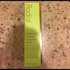Rodial super acids x-treme hangover mask