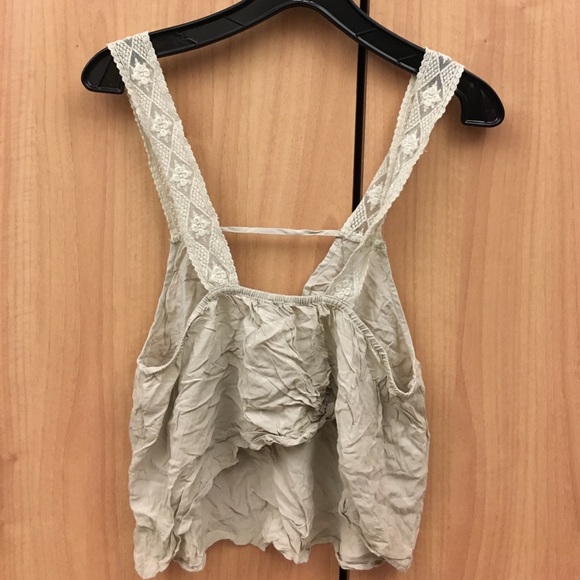 Tan Tobi crop top - Picture 2 of 2