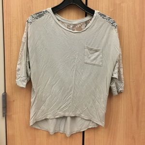 Mid sleeve tan t shirt