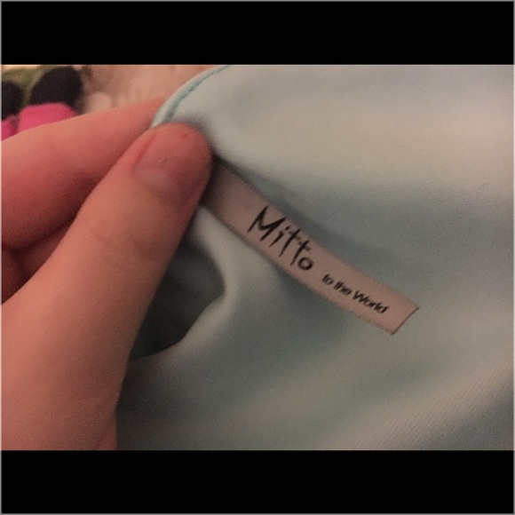 This is a tight dress with mini skirt and lace top - Picture 3 of 3