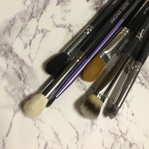 nwot // make-up brush bundle