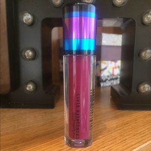 MAC Cremesheen Glass in "Colour Saturation" -NEW