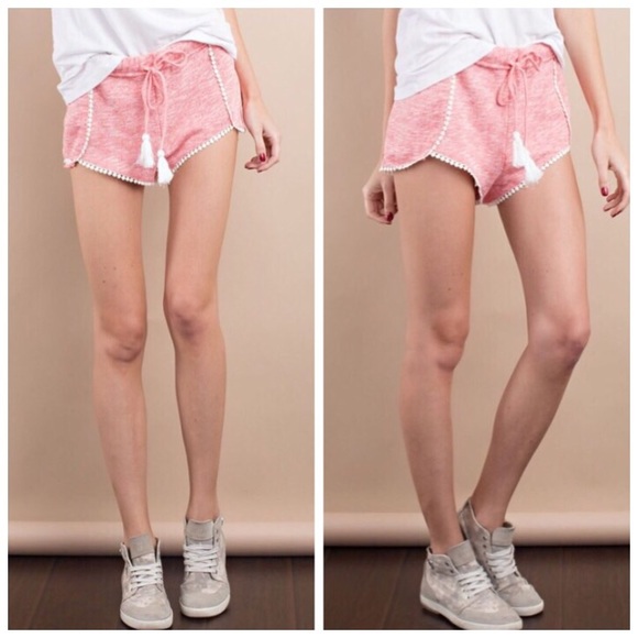 ❗️CLEARANCE❗️ French Terry Crochet Shorts S M L - Picture 2 of 2