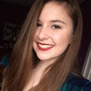 Meet your Posher, Annie