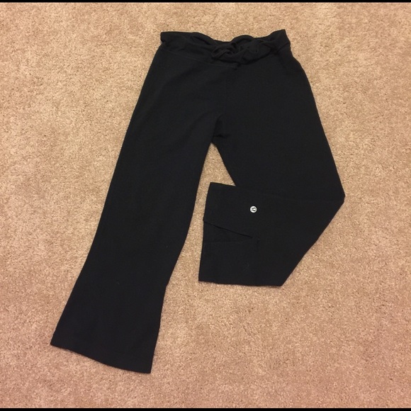 lululemon athletica Pants - Lululemon Athletic Capris