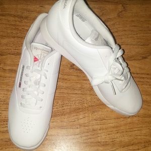 White Men's Reebok Classic Athletic Shoes Sz 11 D