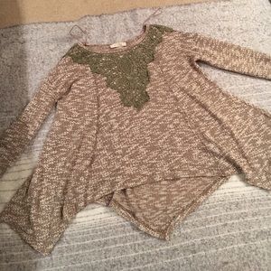 Light weight sweater.