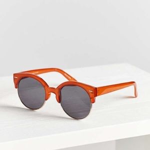 UO Round Sunglasses UO Round Sunglasses