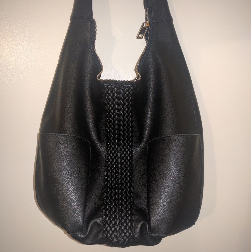 🎟️ FLASH SALE🎟️ {Lionel} xtra lg black bag 👜