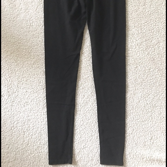 Victoria' Secret Leggings - Picture 3 of 3