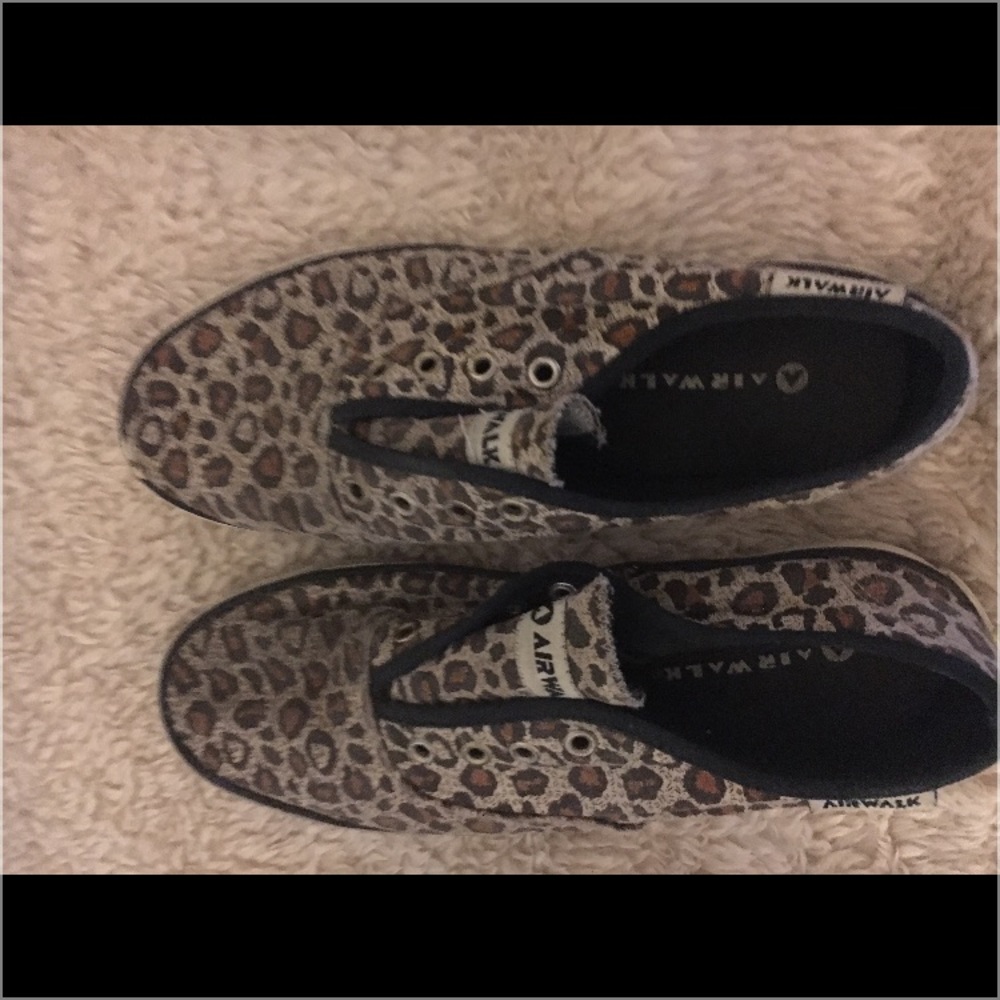 These are more air walker with no laces leaperd