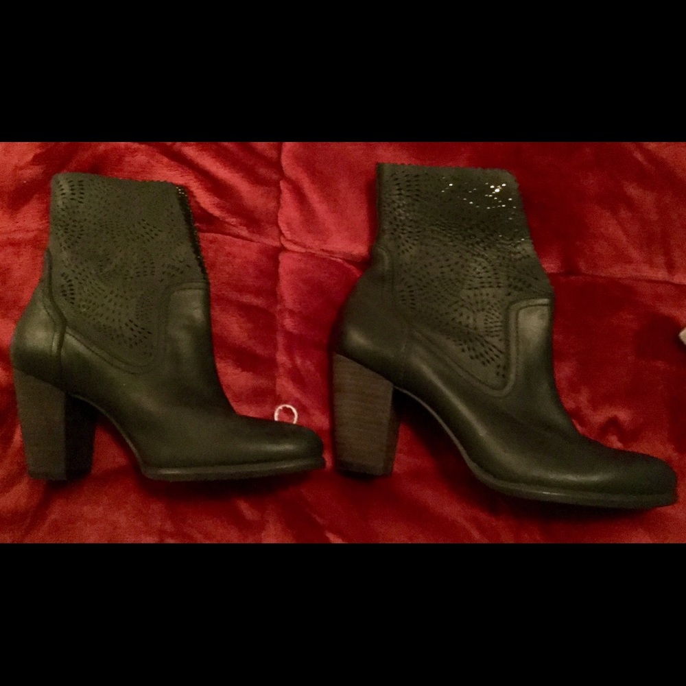 More pics UGGS