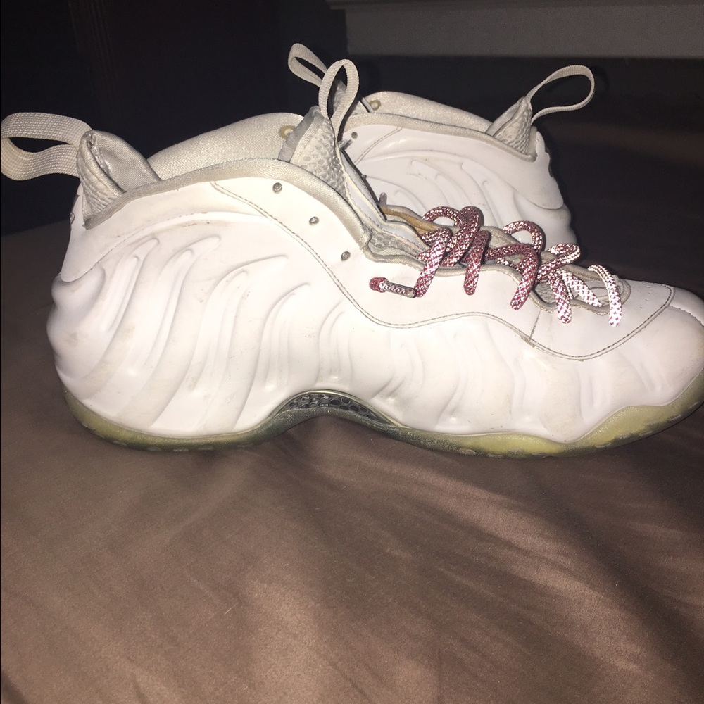 Nike foamposit white size 13