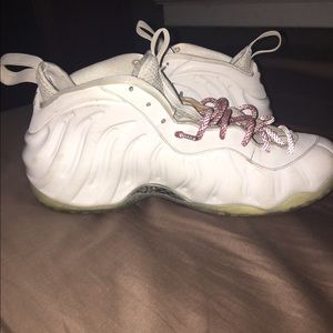 Nike foamposit white size 13