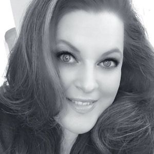 Meet your Posher, Gina
