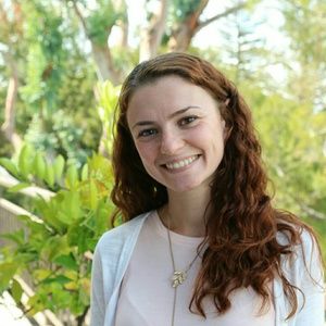 Meet your Posher, Lisa
