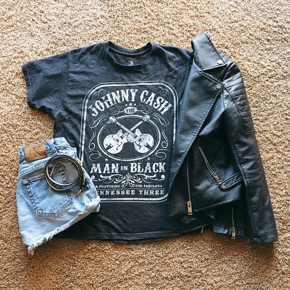 Tops - Johnny Cash T-shirt