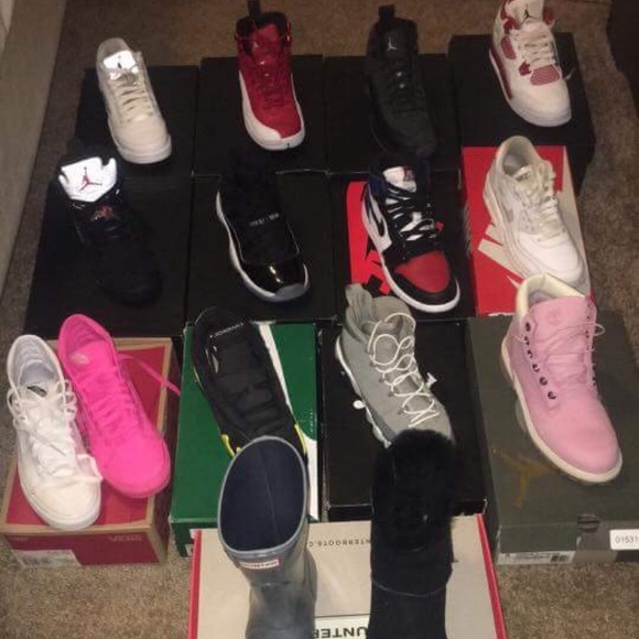 Shoes - Picture 1 of 1