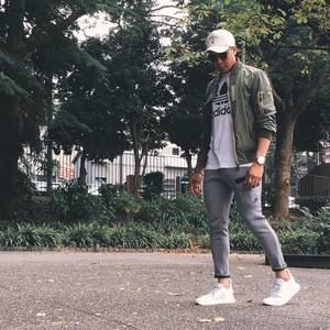 Meet your Posher, Mark caesar