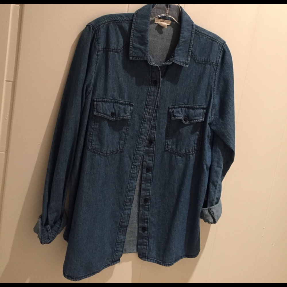 Forever 21 denim top