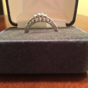 10k White Gold 1/10 Diamond Promise Ring