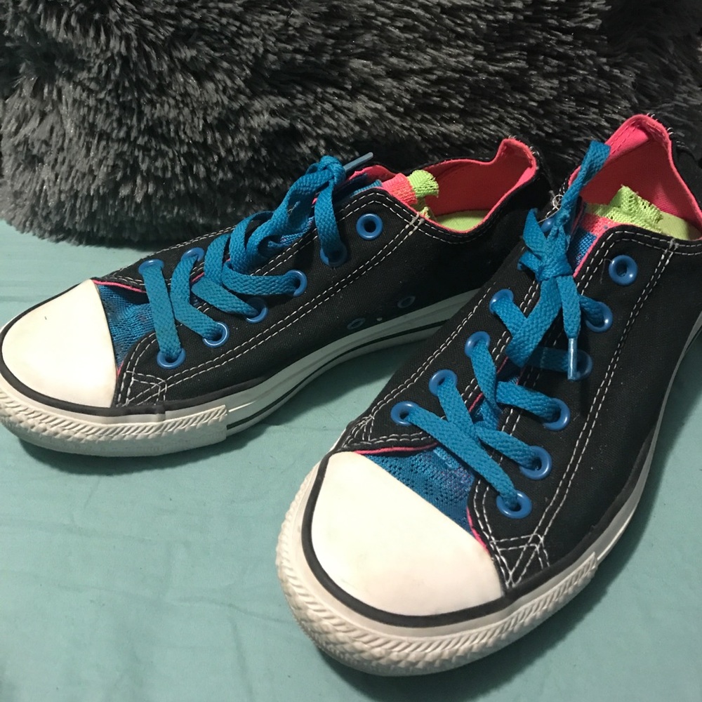 Limited edition lace converse PRICE IS FIRM !!