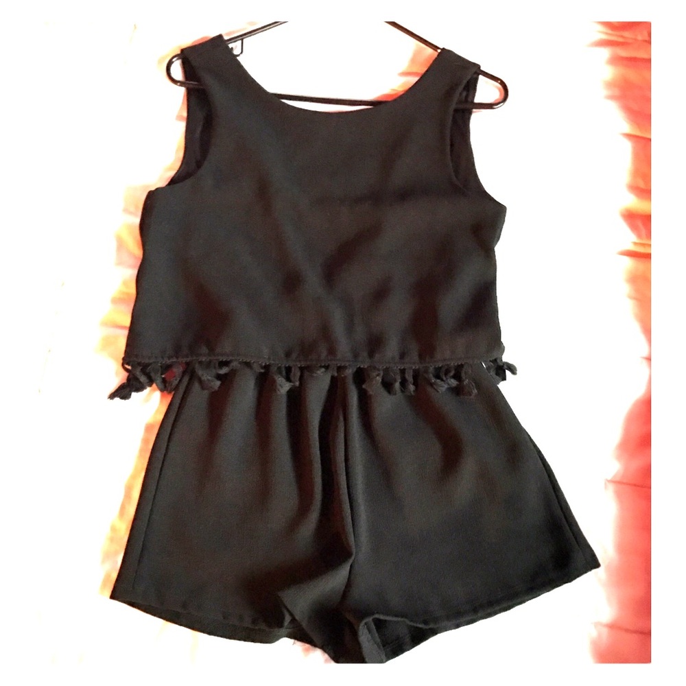 🎡✨Awesome festival romper✨🎡