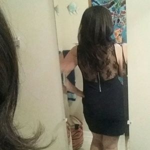 Little black dress w/lace