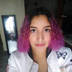 Meet your Posher, Marlen