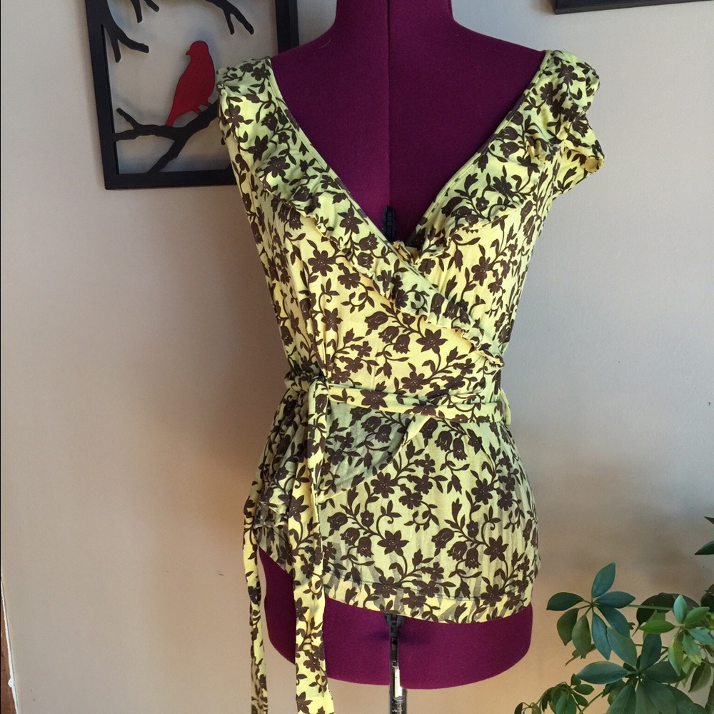 Floral belted top