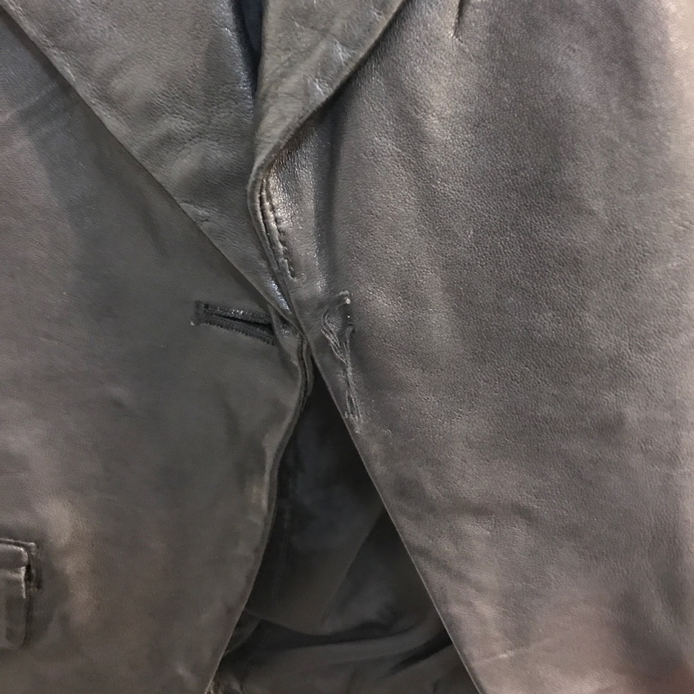 VS Leather Jacket 🖤 - Picture 3 of 6