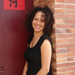 Meet your Posher, Naya