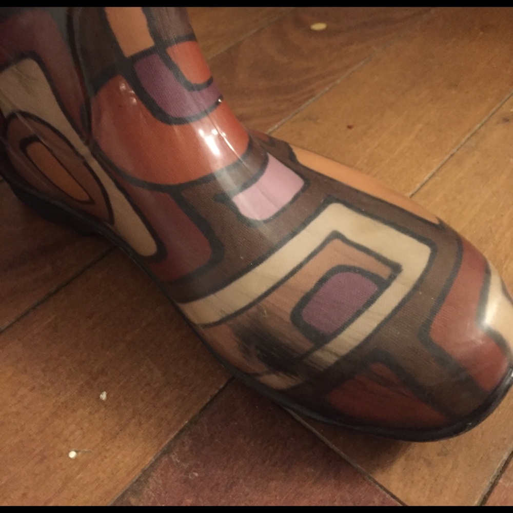 Mod Rain boots! - Picture 3 of 4